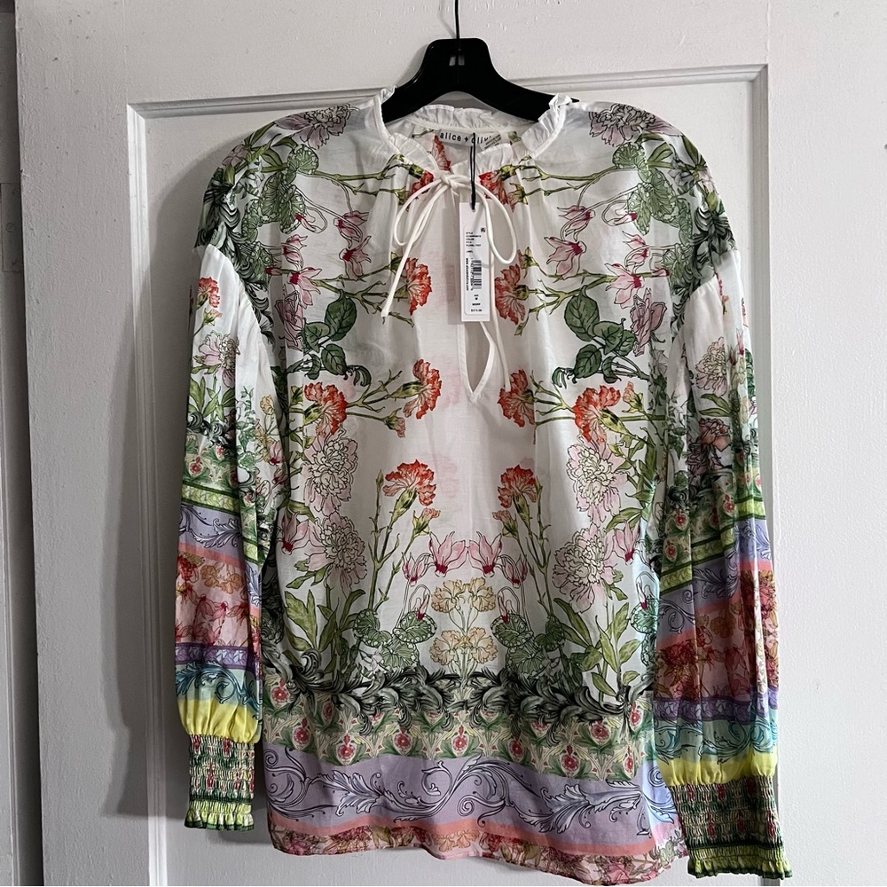 Women blouse